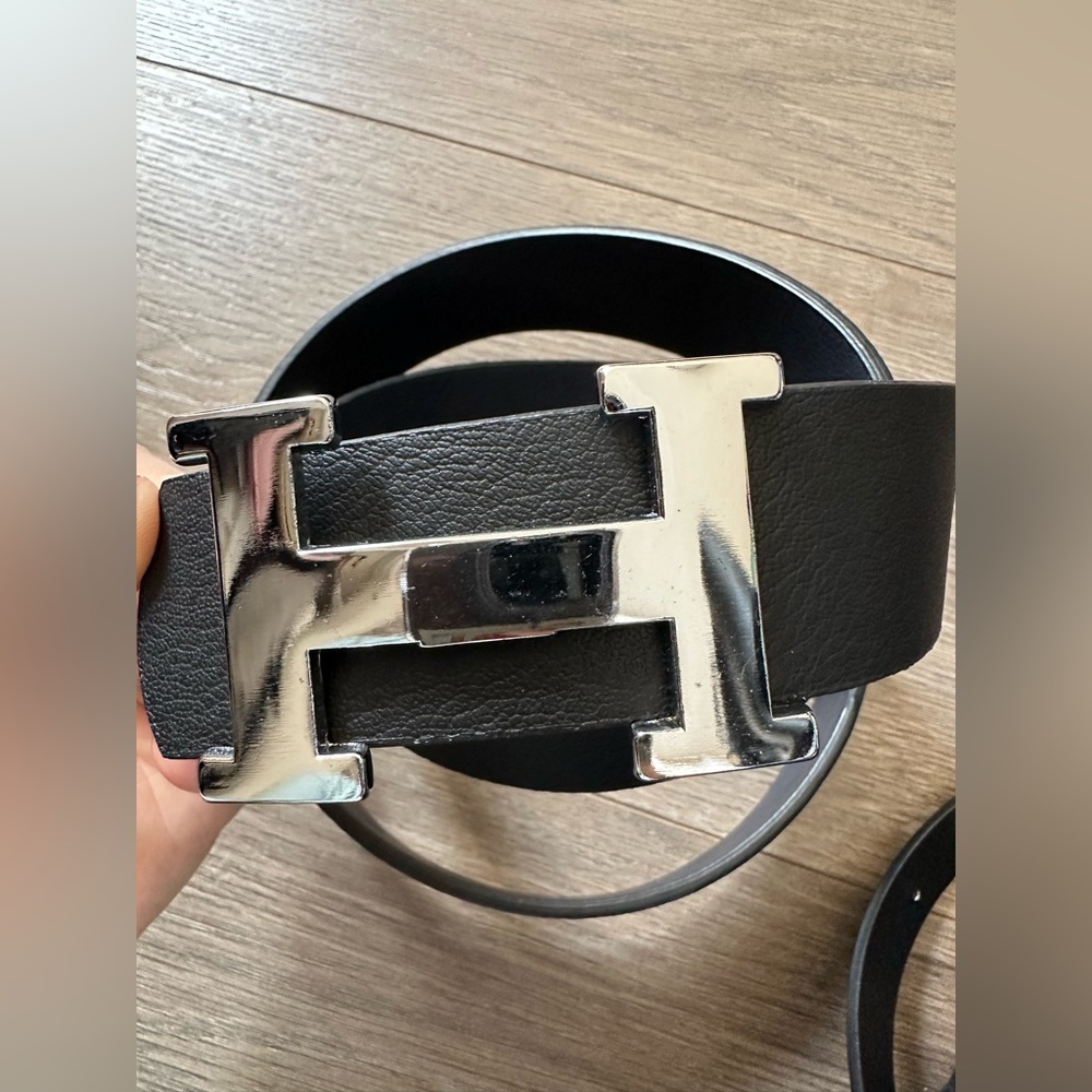 “Hermes” Look-alike belt